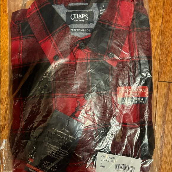 CHAPS‎ buffalo plaid men’s shirt sz small NWT - Picture 4 of 4